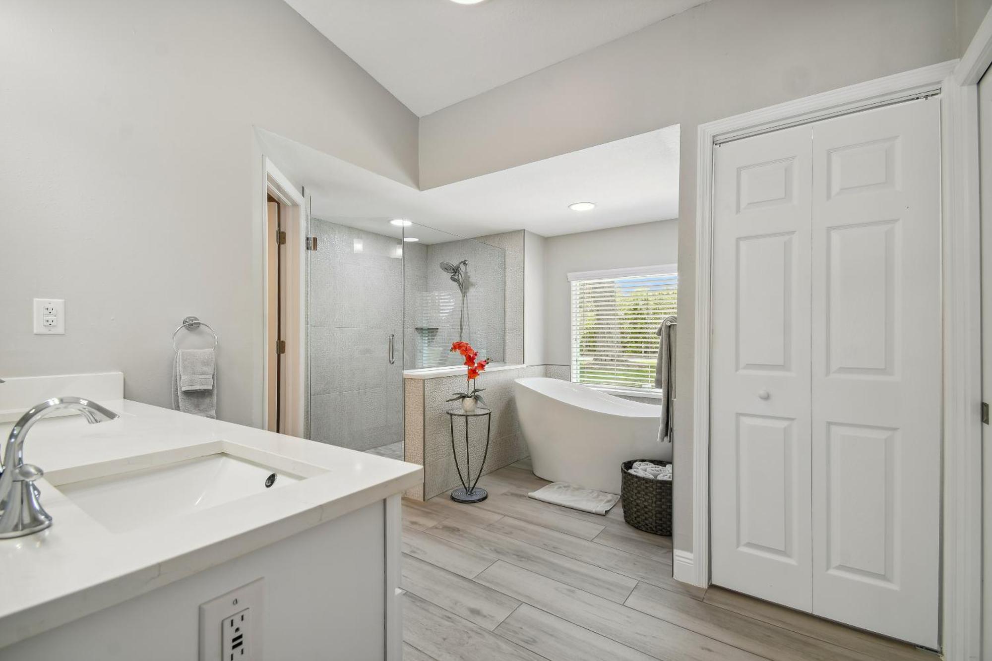 Lake House Westchase Area. Heated Pool Waterfront! Tampa Exteriér fotografie